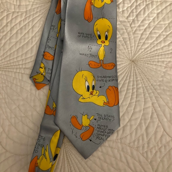 HOST PICK - Tweetie Bird Handmade Silk Tie - Picture 2 of 5